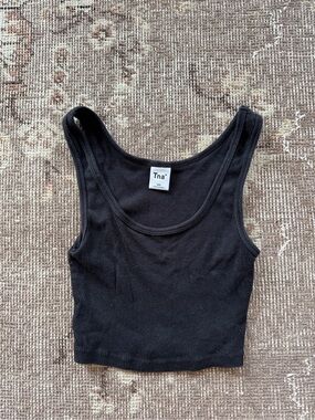 TNA Black Ribbed Scoop-Neck Crop Tank